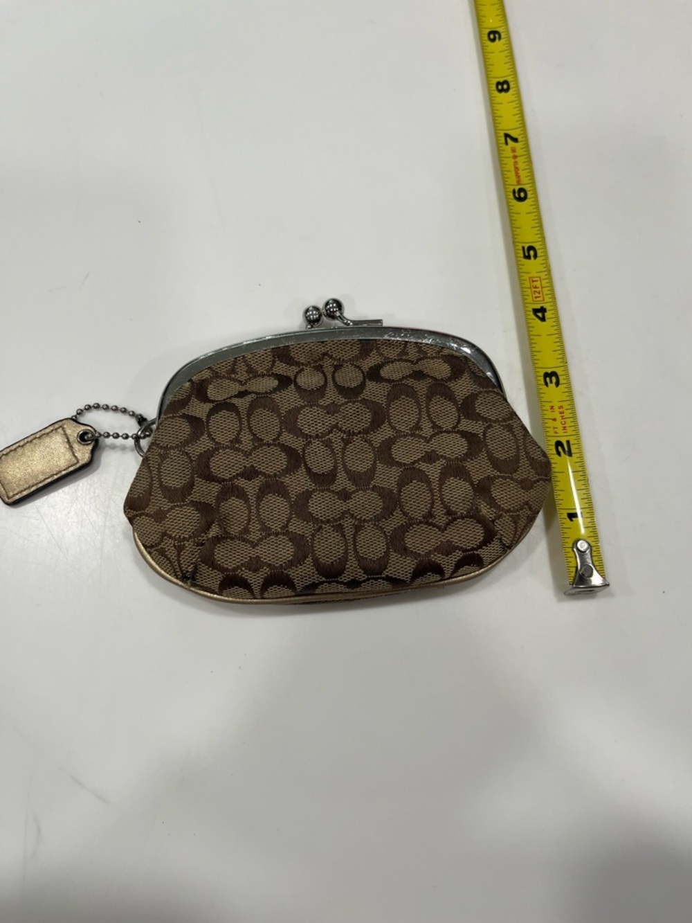 Coach Brown Signature Canvas Kiss-Lock Coin Pouch with Tag - Picture 6 of 7